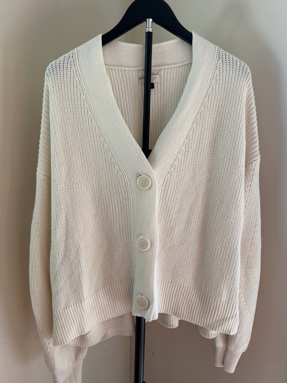 Universal Thread White Button-Up V-Neck Knit Cardigan